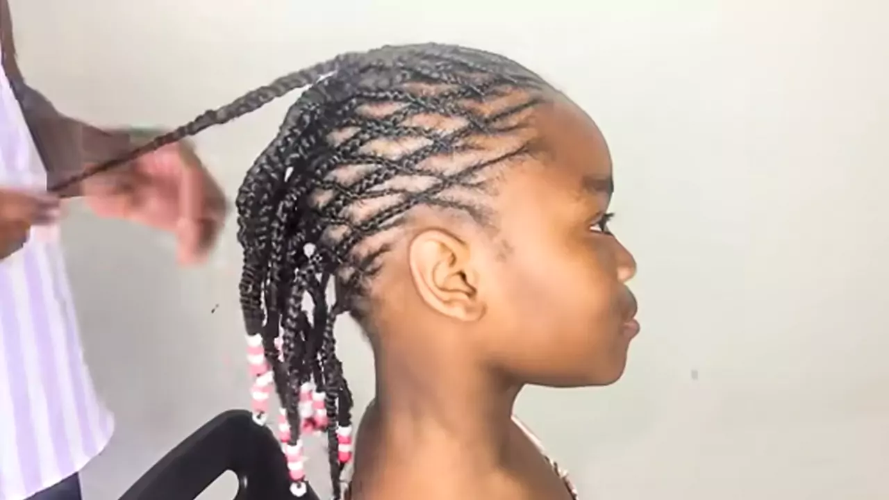 how to cornrow in style quick simple method